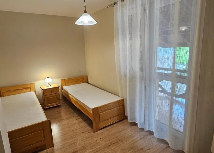 Pod Debami 瓦多维采